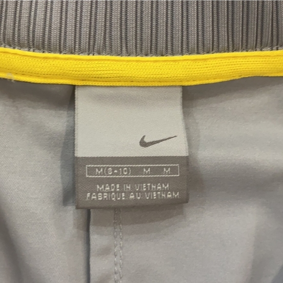 Nike Jacket - Picture 2 of 8